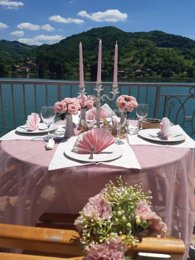 Vila Oaza - Zvornicko Jezero Zvornik Extérieur photo