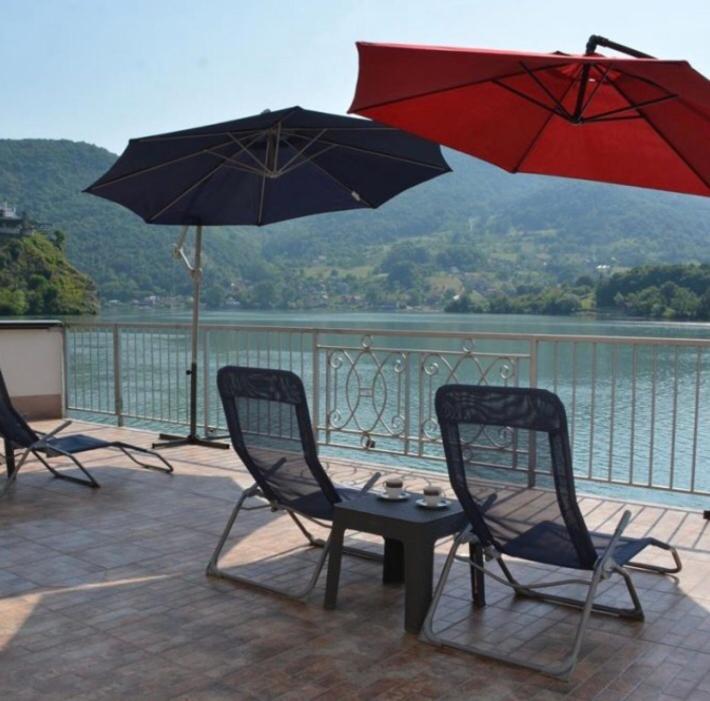 Vila Oaza - Zvornicko Jezero Zvornik Extérieur photo